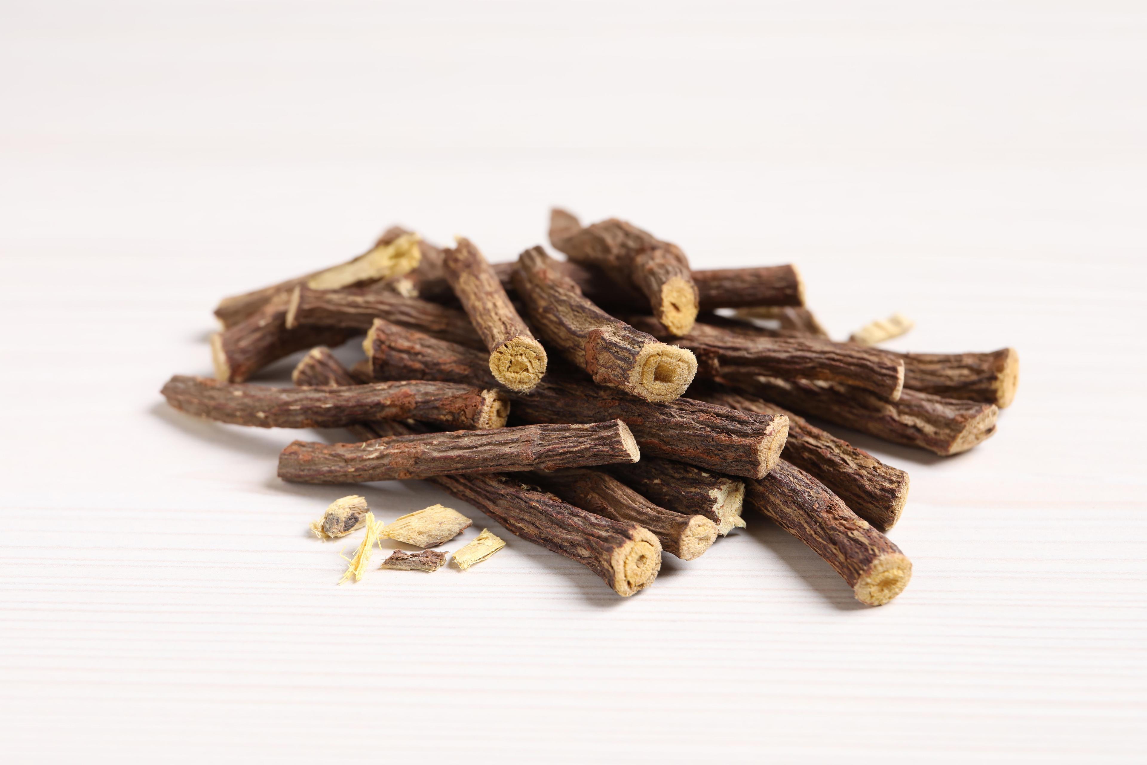 Yashtimadhu for reducing post-acne pigmentation